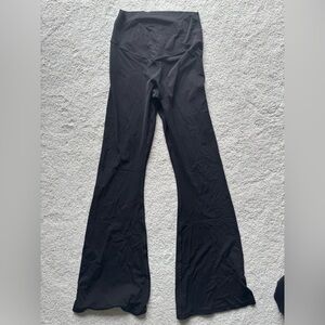 Aerie - Offline Real Me High Waist Flare Leggings/Yoga Pants - black, size L